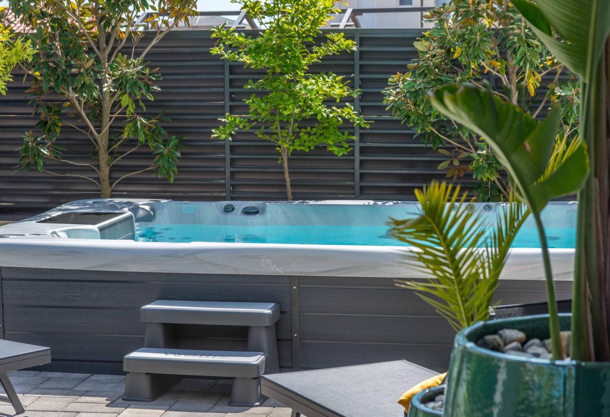 House With Pool Ledenko Biograd Na Moru