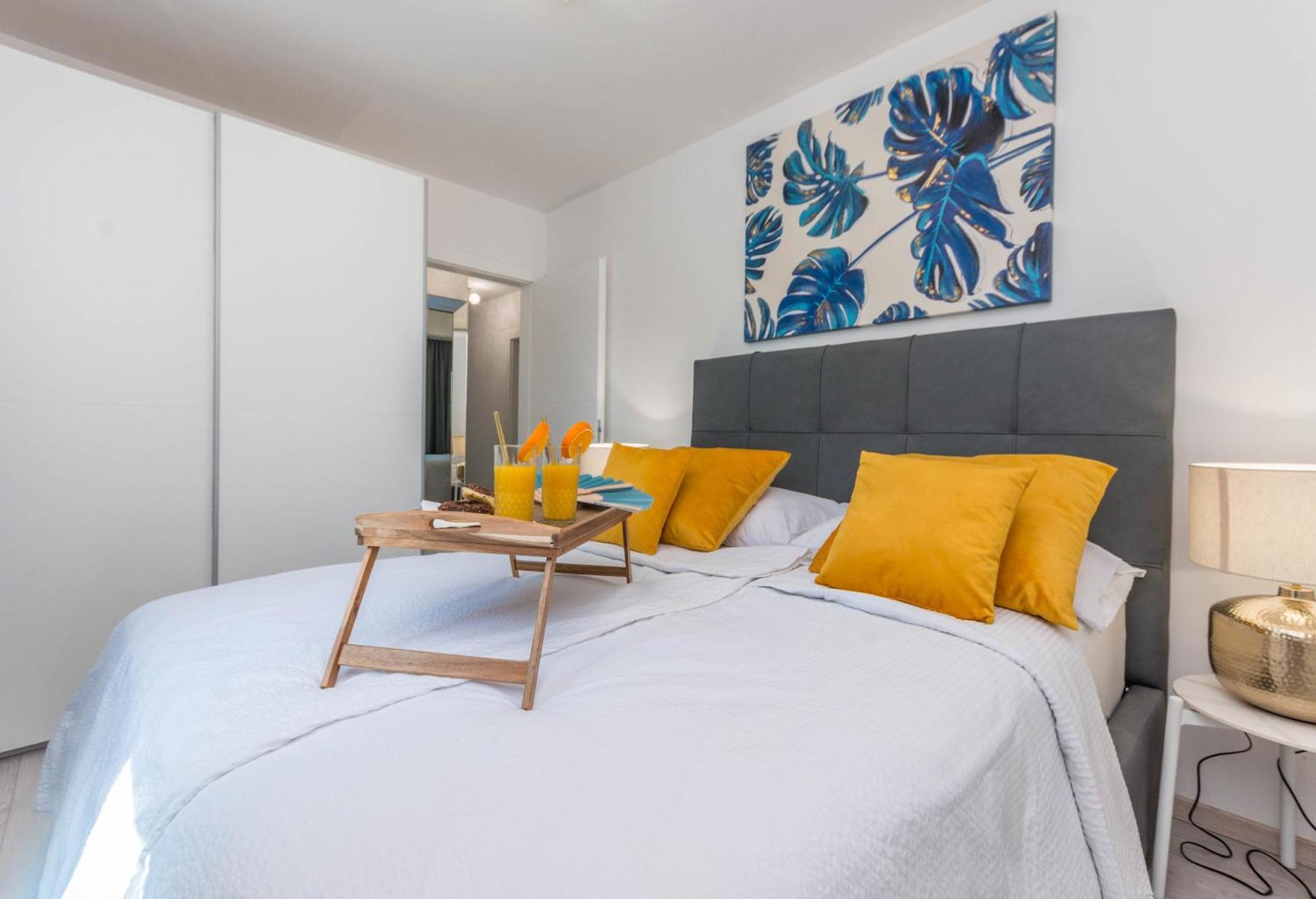House With Pool Ledenko Apartment Biograd Na Moru